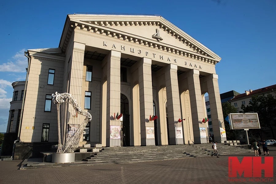 Музыкальный спектакль «Красная Шапочка на новый лад» в Белгосфилармонии