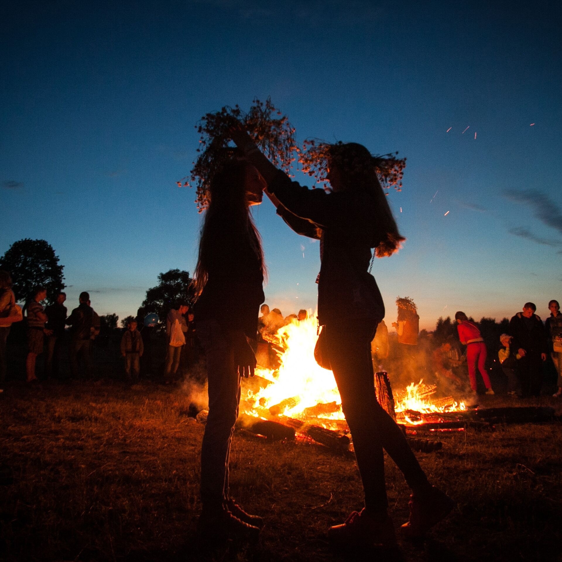 Трёхдневный фестиваль «Купальские огни» в ботаническом саду Минска