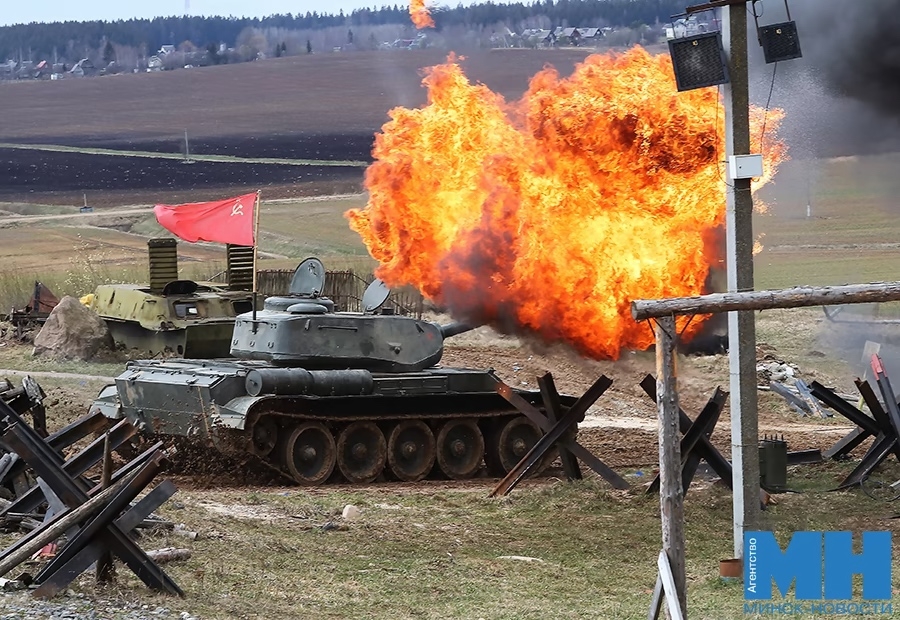 Military Technology Exhibition and Large-scale Reconstruction Await Guests at 'Stalin Line'