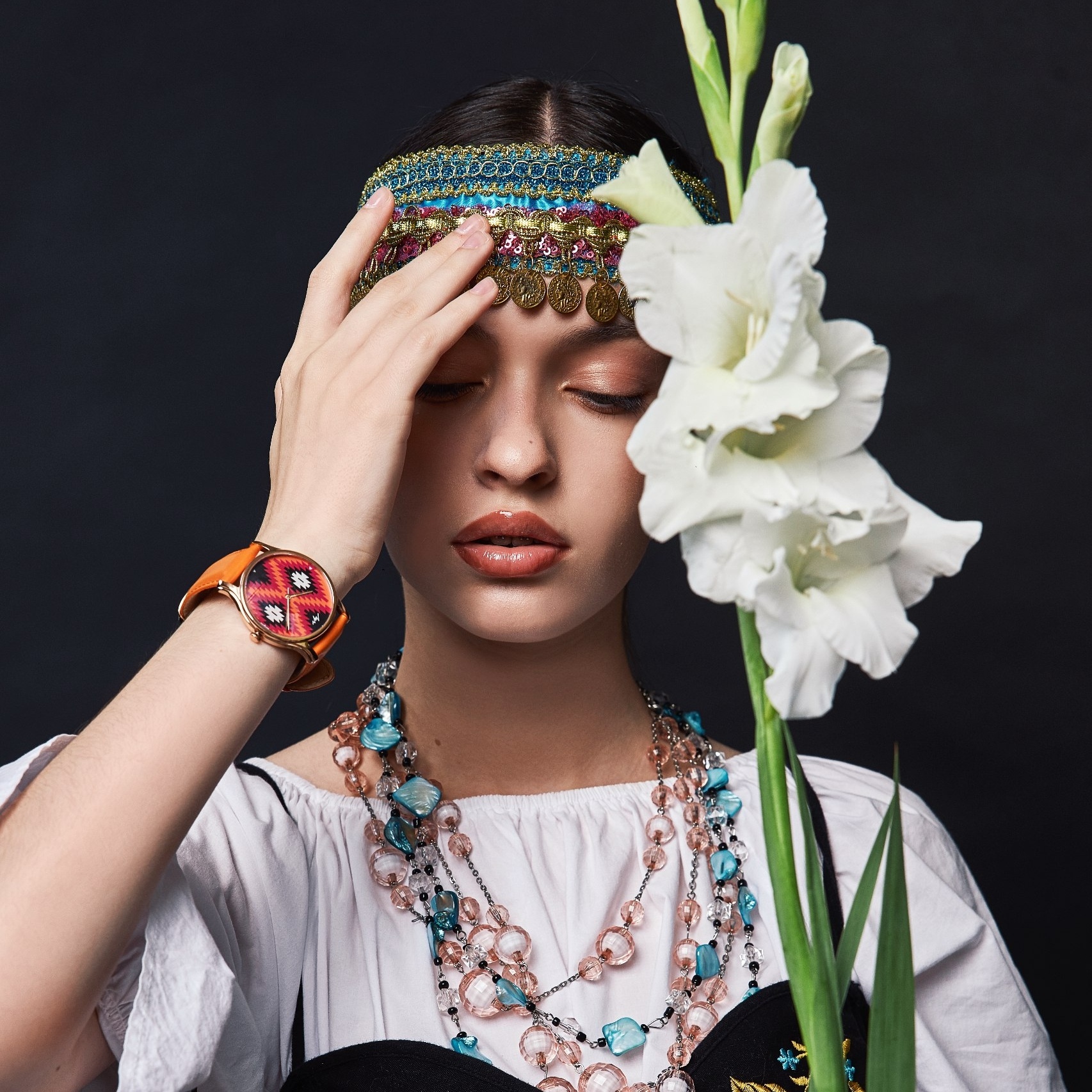 Скидка до 25% на часы в магазине «Луч» в честь 18-летия