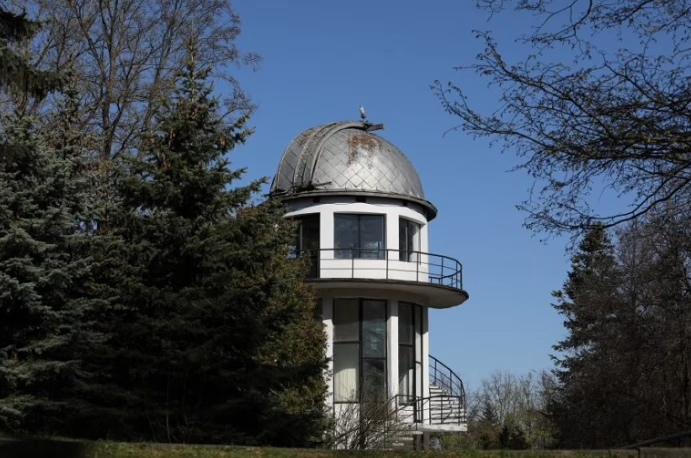 Last Chance to Visit Minsk Planetarium Before Renovation