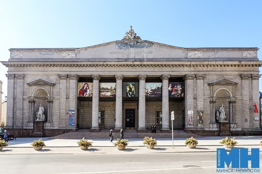 Mark Chagall's Masterpiece 'The Promenade' Exhibition in the National Art Museum of Minsk