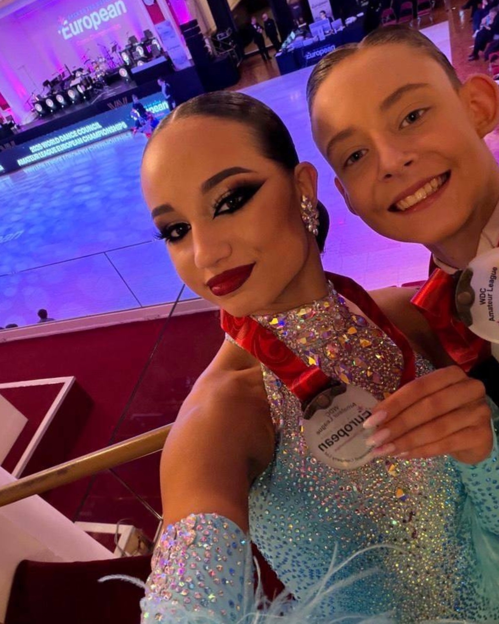 白俄罗斯年轻舞者参加英国黑潭的著名舞蹈节