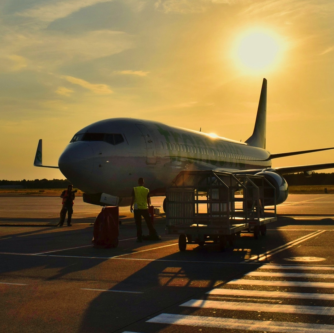 Save on international roaming with VeloeSIM